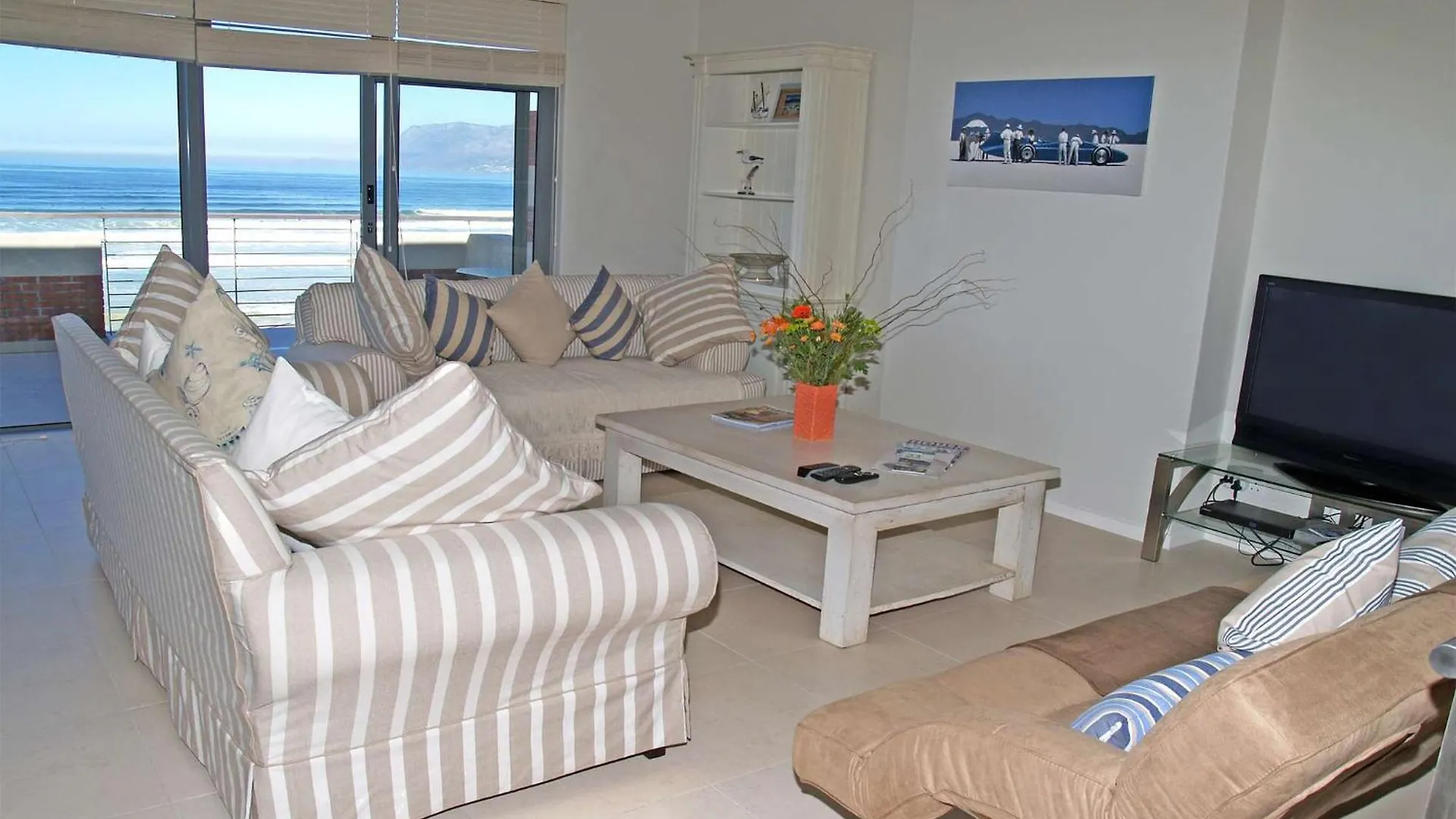 Bluebird Empire Penthouse Villa Muizenberg